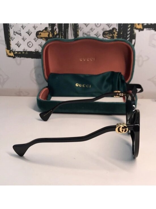New Authentic Gucci Black Cat-Eye Sunglasses GG1011s 001